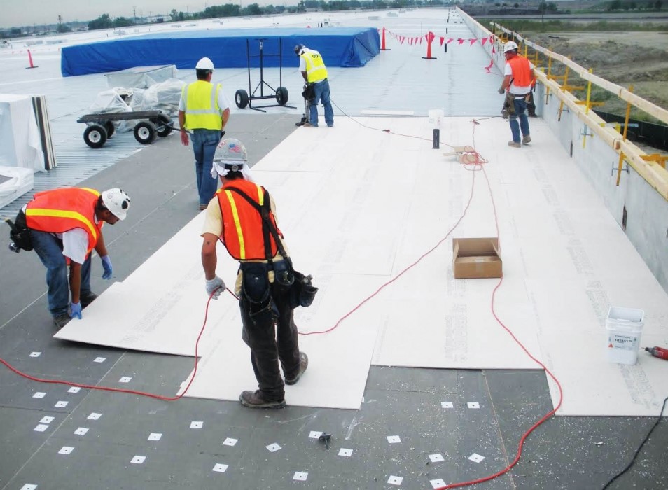Commercial roofing sercive by Roofing Companies Tampa
